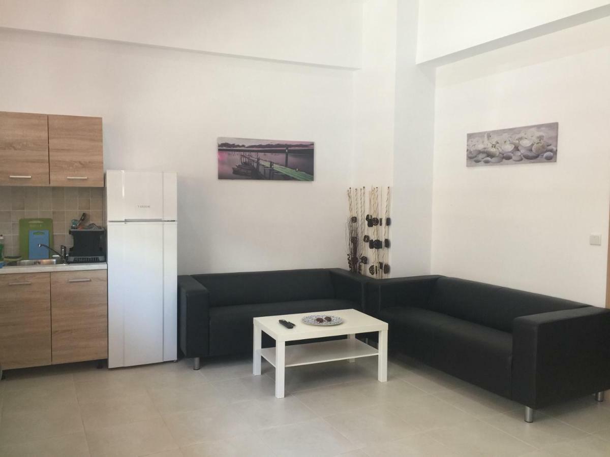 Sisifou Apartment Corinth Zewnętrze zdjęcie